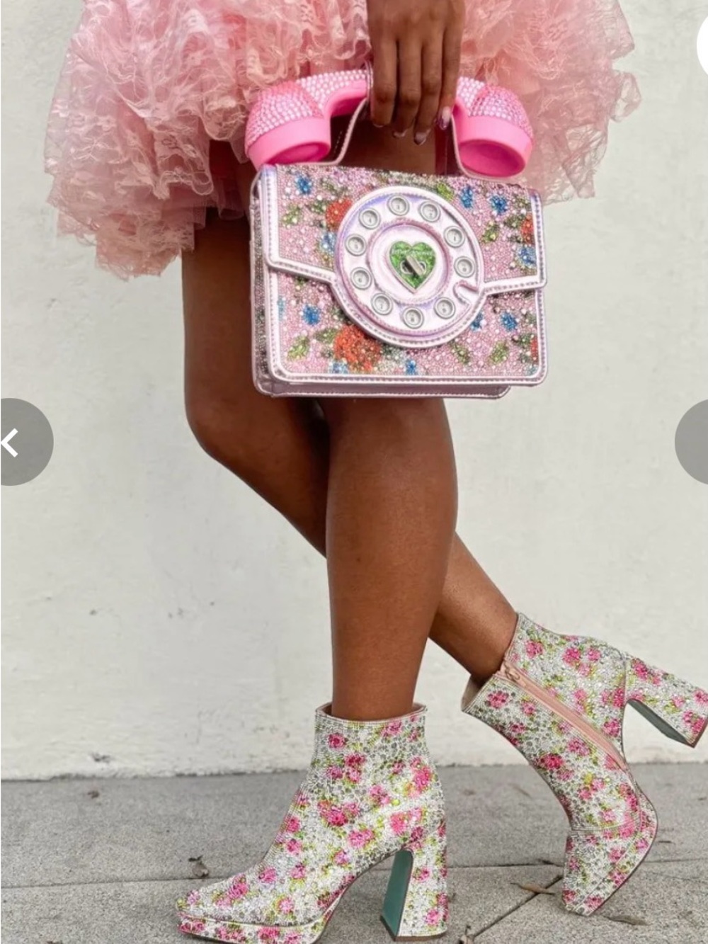Betsey Johnson Kitsch Gimme a Ring Phone Bag in Pink (Working Phone) - Picture 5 of 14